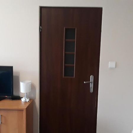Apartamenty I Pokoje Przy Parku Jelenia Gora Bagian luar foto